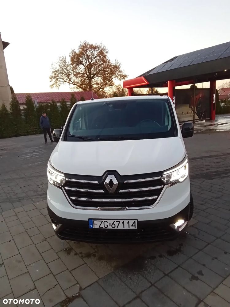 Renault Trafic - 9
