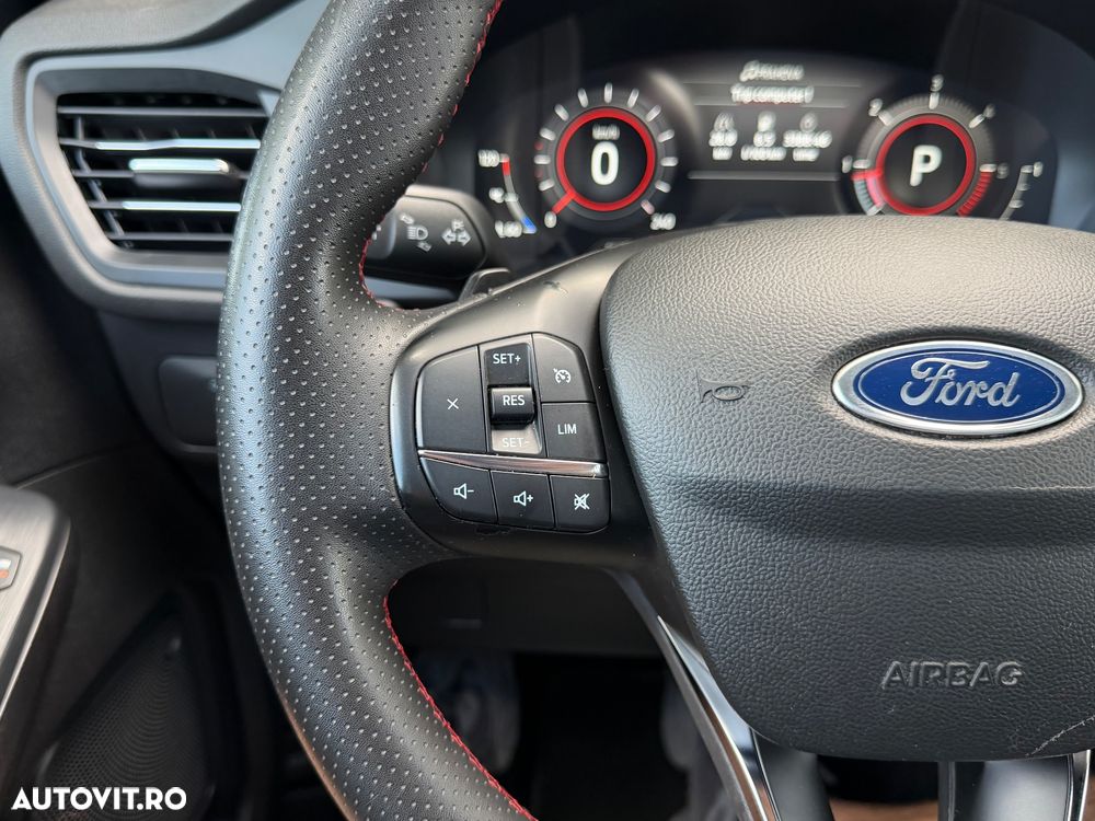 Ford Kuga 1.5 EcoBlue Aut. ST-LINE - 27