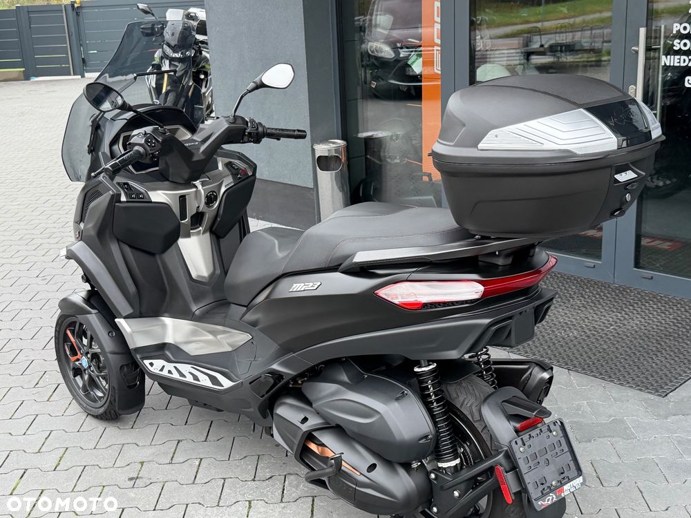 Piaggio MP-3 - 30