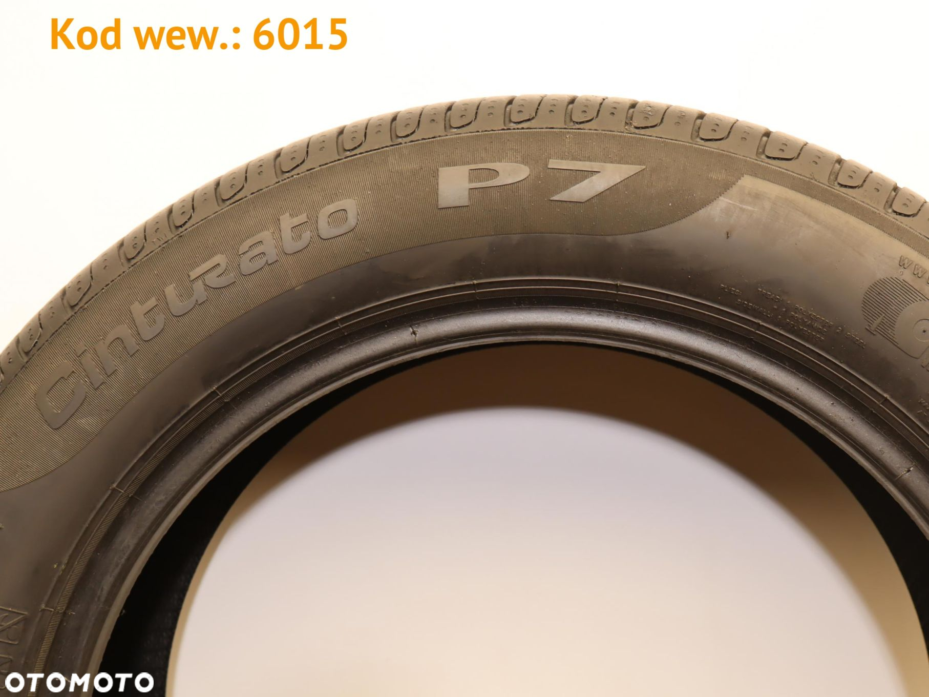 Pirelli Cinturato P7 - 215/55 R17 - 5