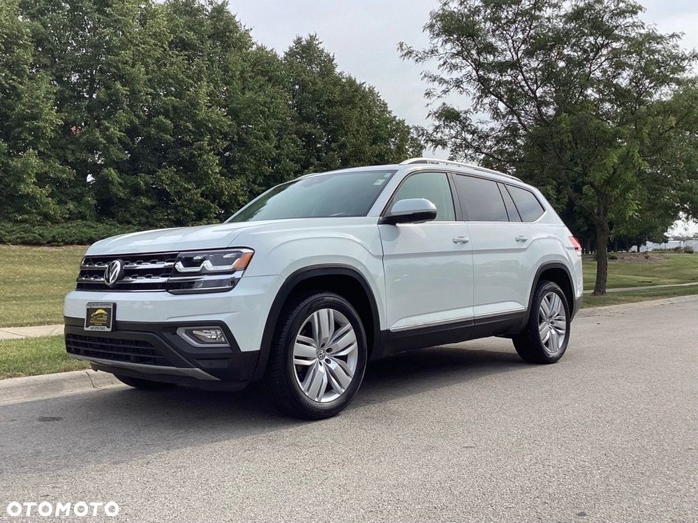 Volkswagen Atlas - 2