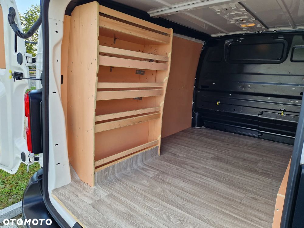 Peugeot Expert - 11