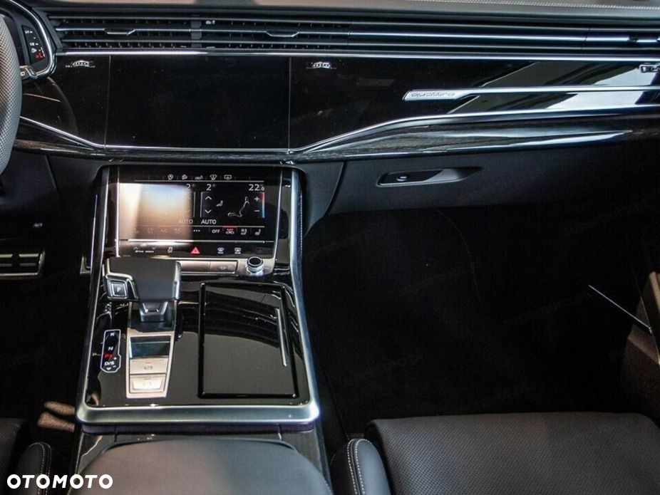 Audi Q7 - 7