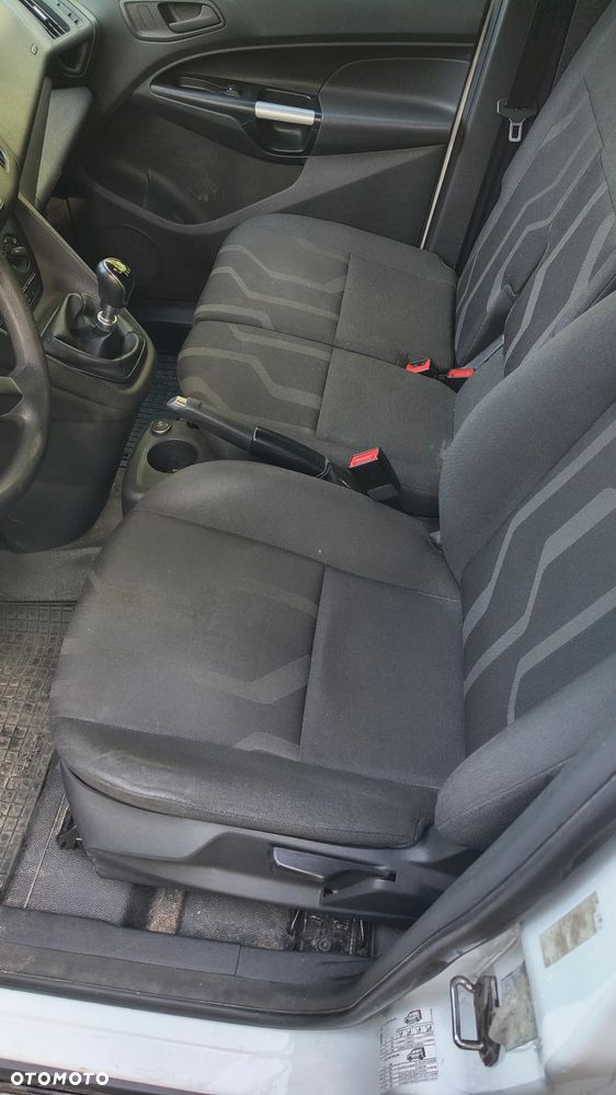 Ford Transit Connect - 10