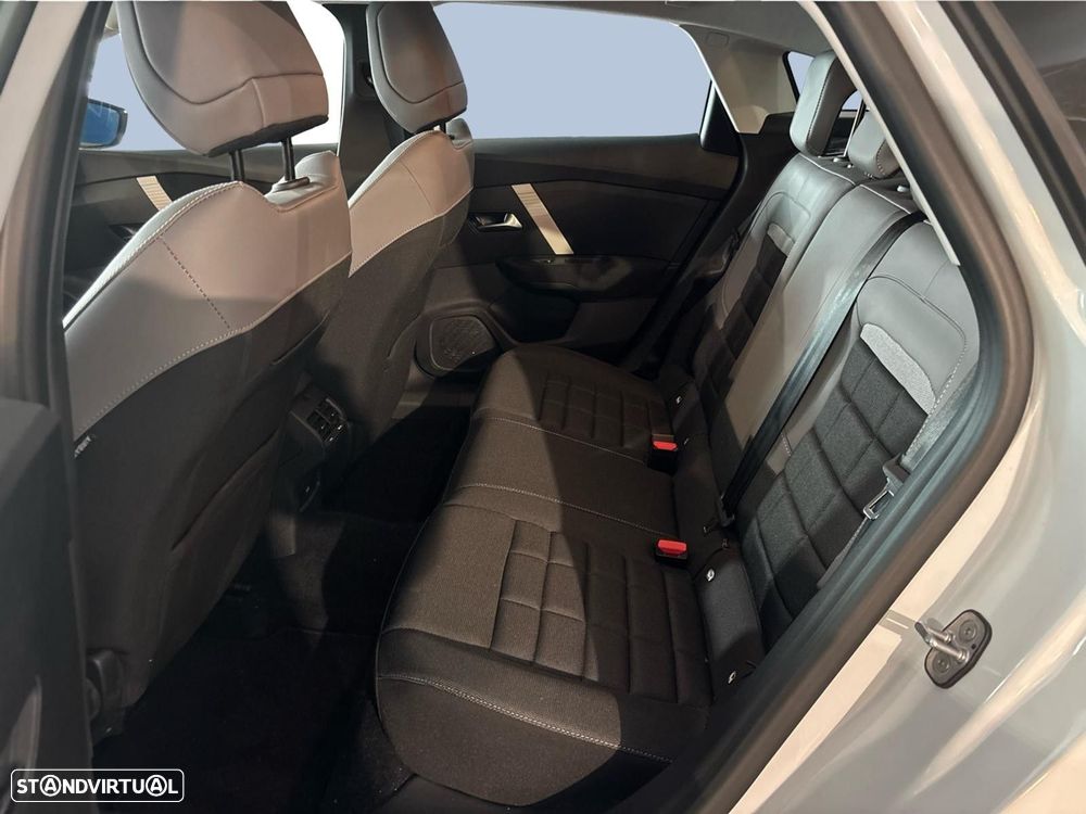 Citroën C4 1.2 Hybrid Plus e-DSC6 - 12