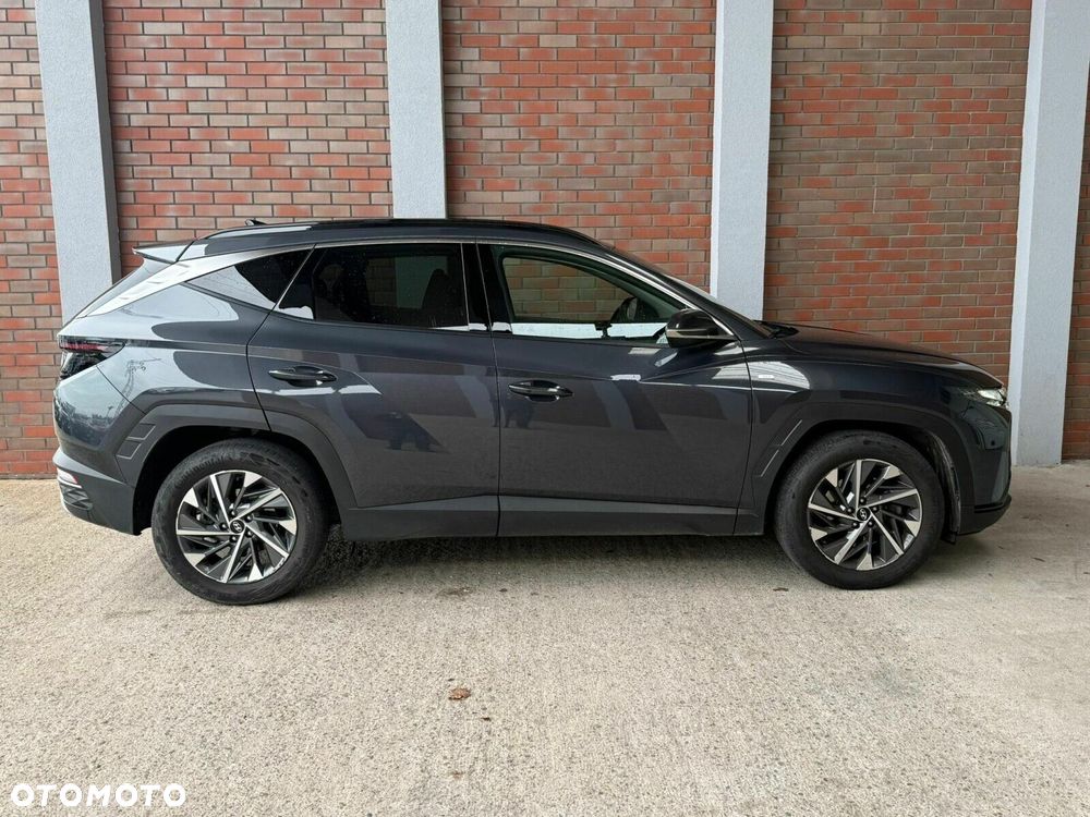 Hyundai Tucson - 8