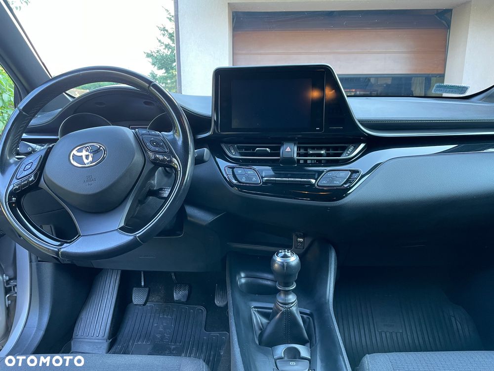 Toyota C-HR 1.2 T Premium - 6