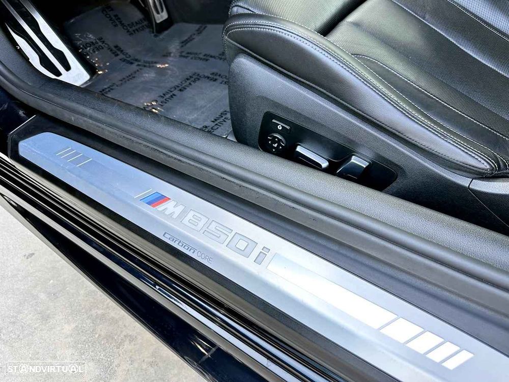 BMW M850i xDrive - 24
