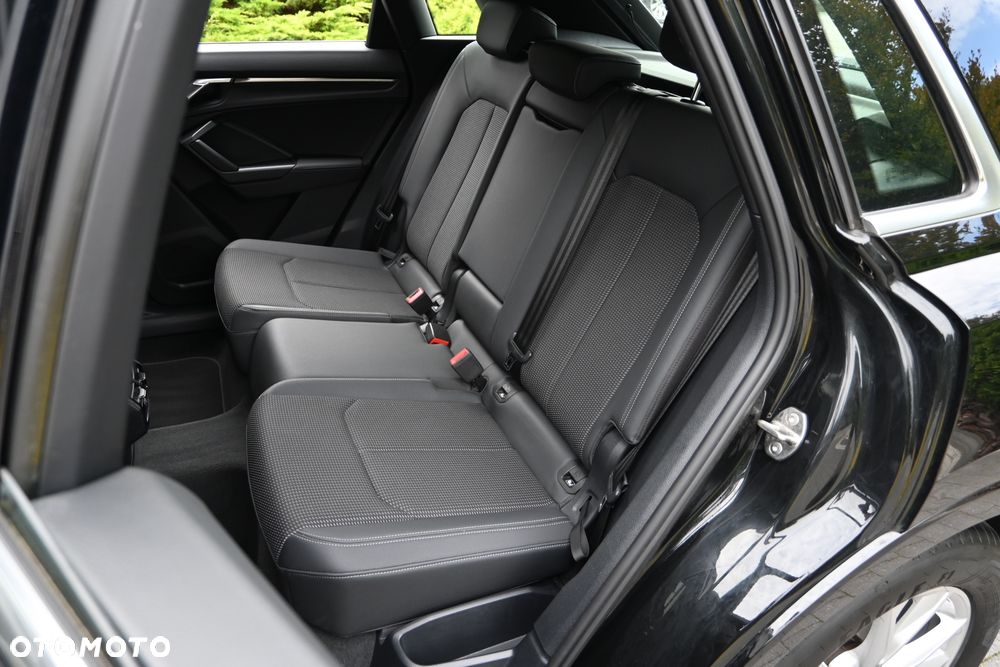 Audi Q3 35 TFSI S tronic S line - 28