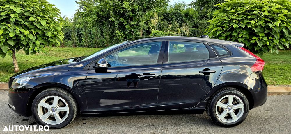 Volvo V40 D2 94g Kinetic - 5
