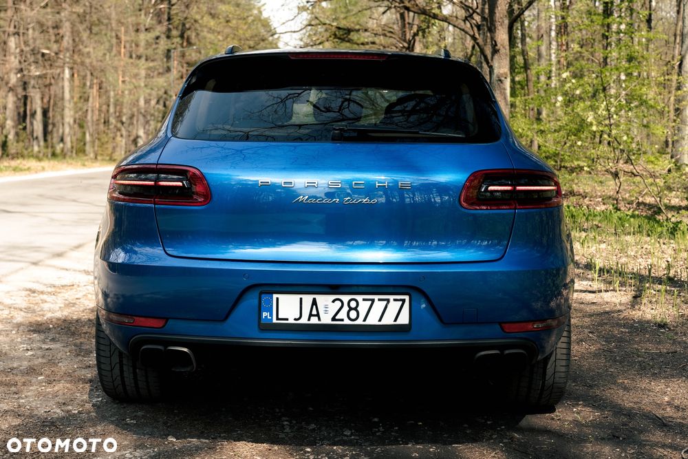 Porsche Macan Turbo - 7