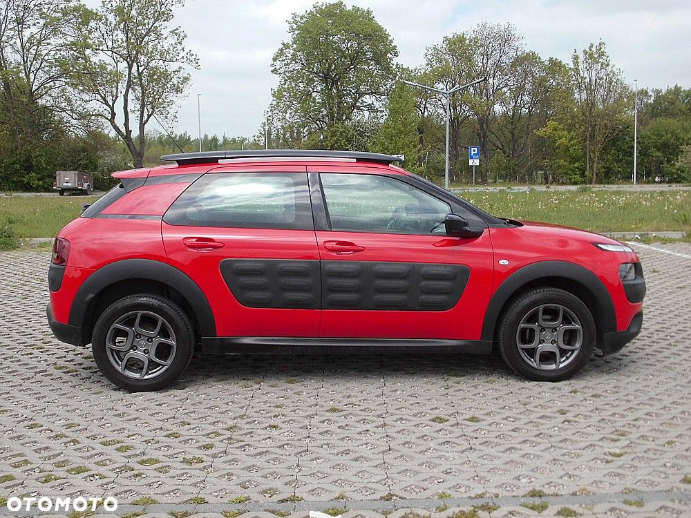 Citroën C4 Cactus - 17