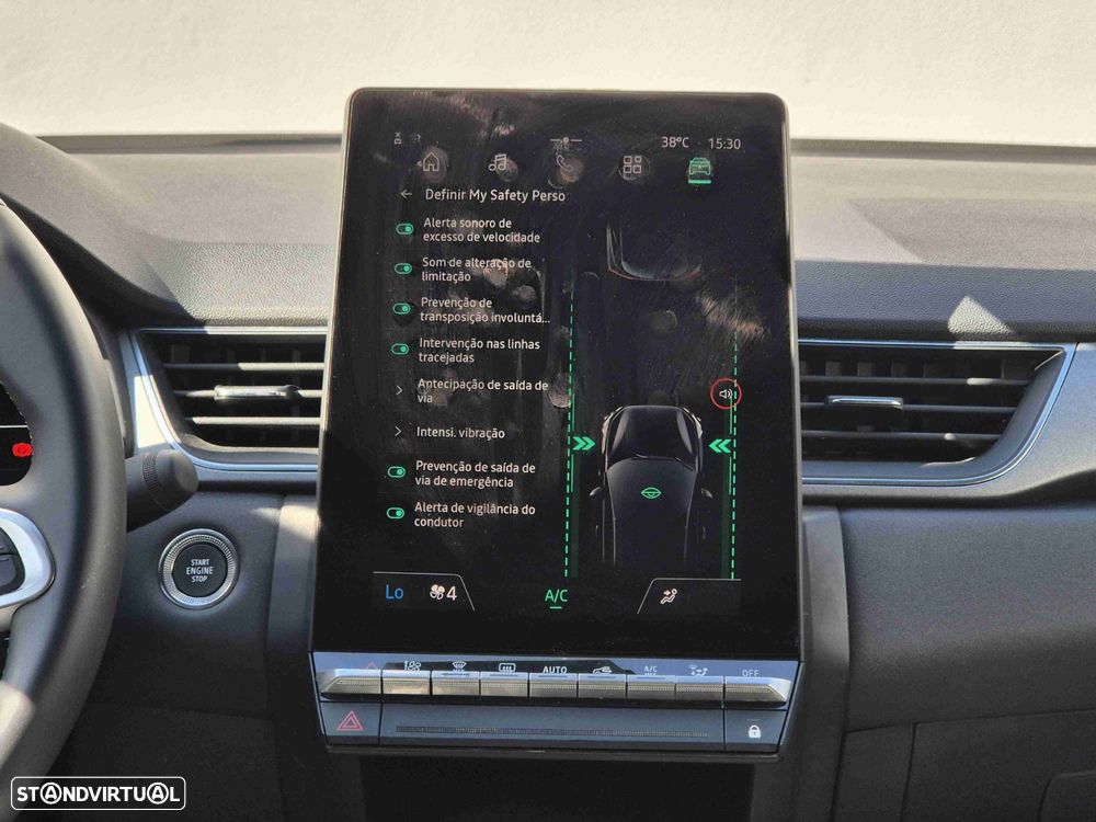 Renault Captur 1.0 TCe Techno Bi-Fuel - 15