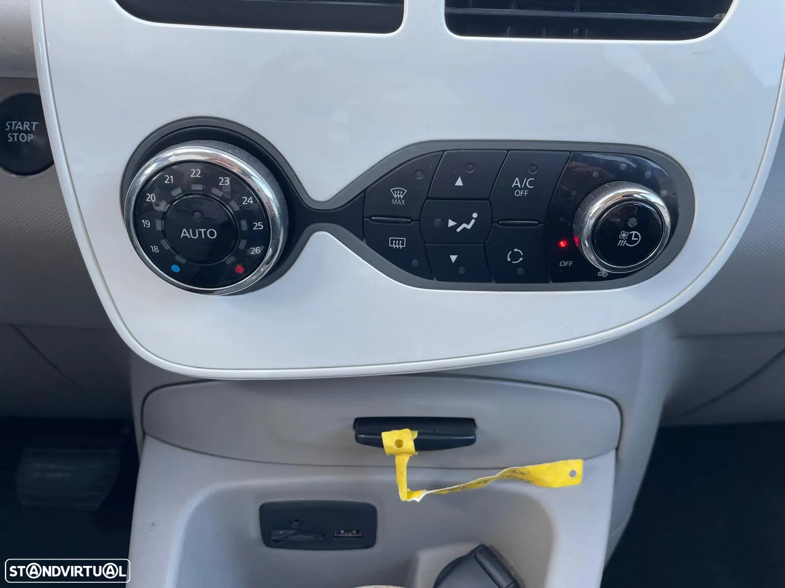 Renault Zoe (c/ Bateria) Life 40 - 17