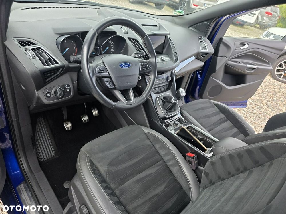 Ford Kuga 2.0 TDCi AWD ST-Line - 12