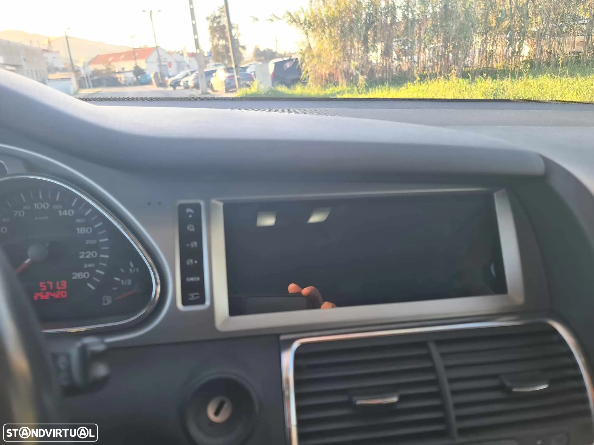 Audi Q7 3.0 TDI Sport Tiptronic - 16