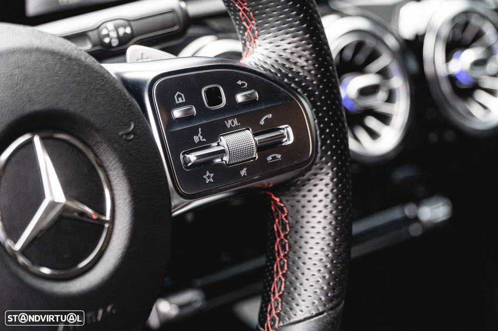 Mercedes-Benz CLA 200 - 13