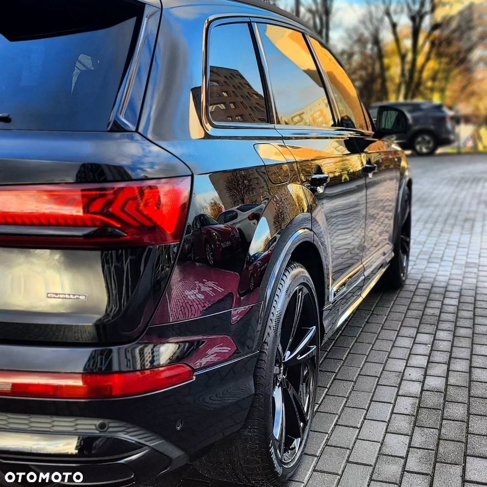 Audi Q7 55 TFSI mHEV Quattro S Line Tiptr - 10