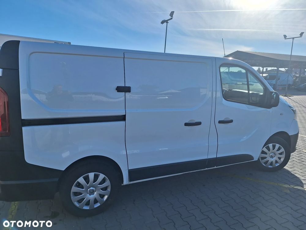 Renault Trafic - 11