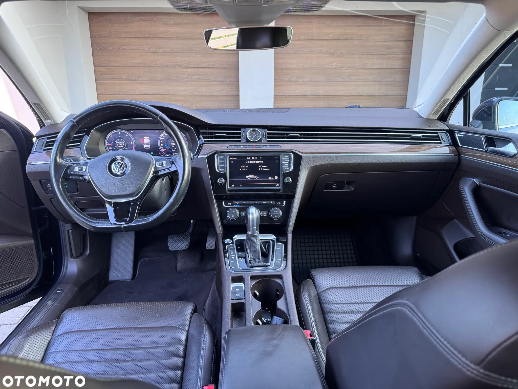 Volkswagen Passat 2.0 TDI Bi-Turbo BMT 4Mot Highline DSG - 8