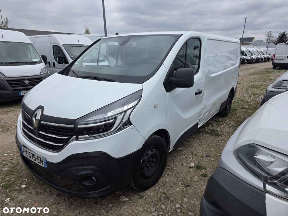 Renault Trafic Long - 1