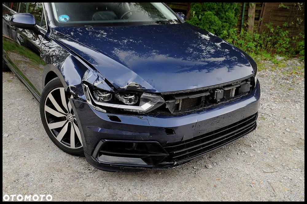 Volkswagen Passat - 17