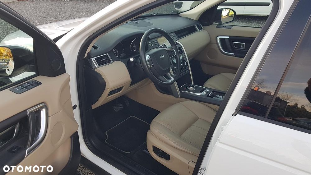 Land Rover Discovery Sport 2.0 TD4 HSE - 19