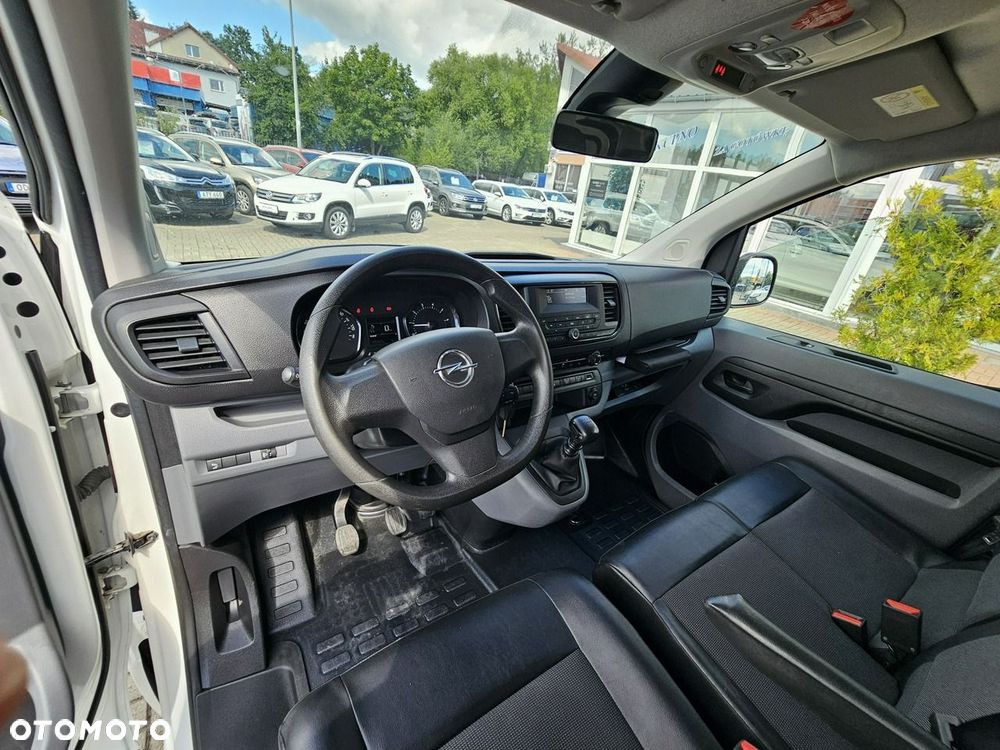 Opel Vivaro - 18