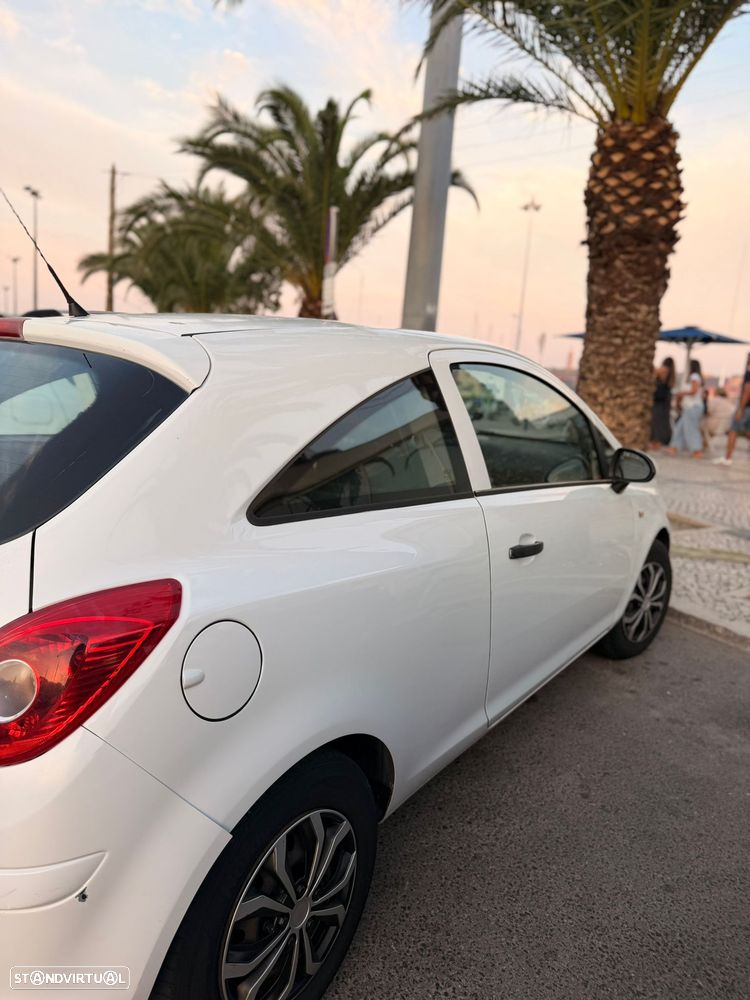 Opel Corsa 1.3 CDTi - 8