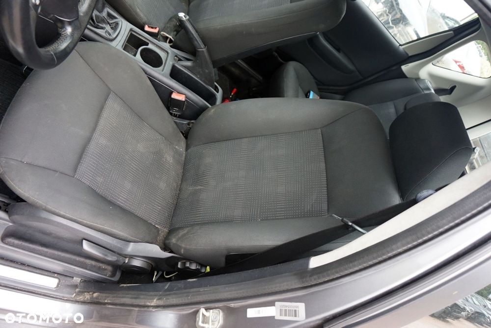 FOTEL PRZEDNI LEWY A-KLASA W169 LIFT 5D HB  MERCEDES 2008-2012 - 1