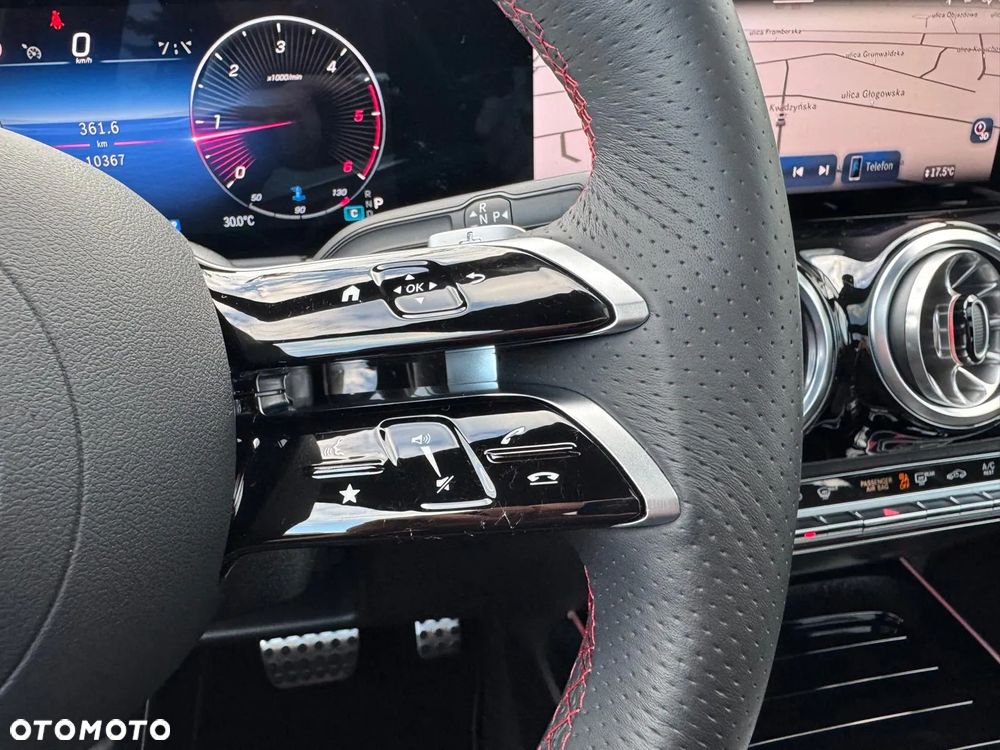 Mercedes-Benz GLA 200 d 4Matic 8G-DCT Style - 24