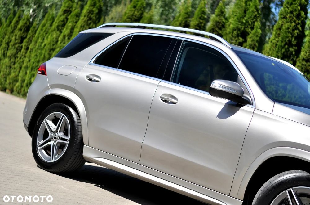 Mercedes-Benz GLE 300 d 4Matic 9G-TRONIC AMG Line - 14