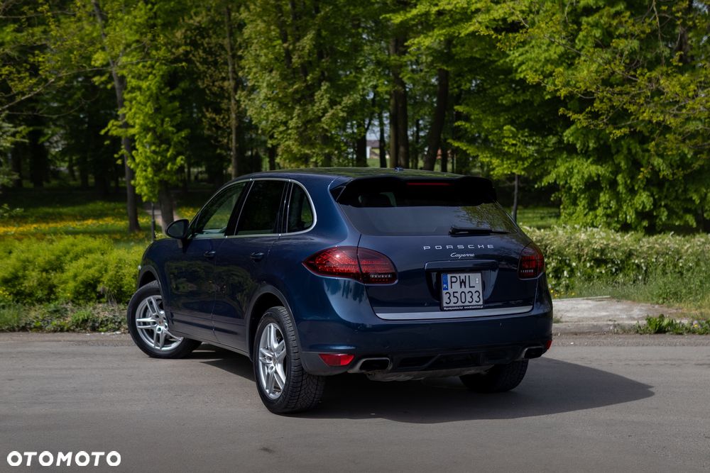 Porsche Cayenne - 6