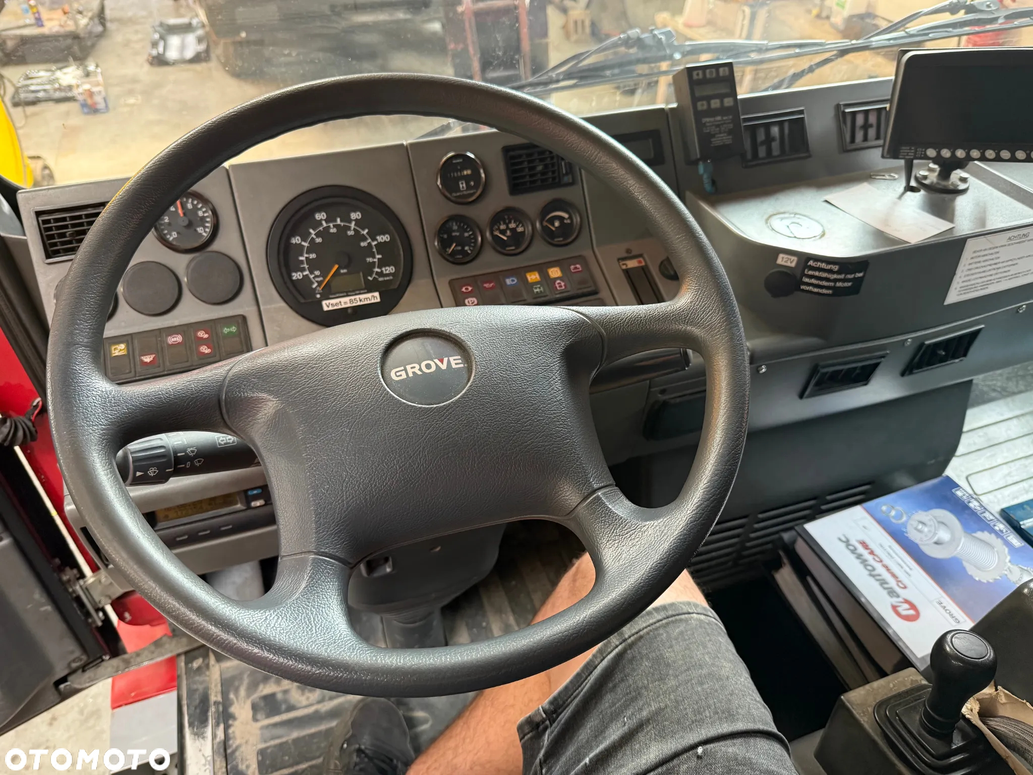 Grove GMK 4080-1 - 10