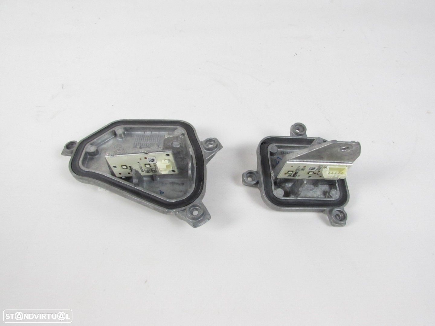 Conjunto de módulos Led Condução Diurna Farol Esquerdo Seminovo/ Original BMW X2... - 1