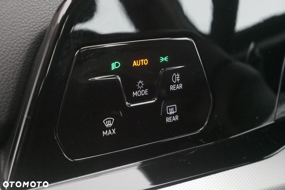 Volkswagen Golf Variant 1.0 TSI - 21
