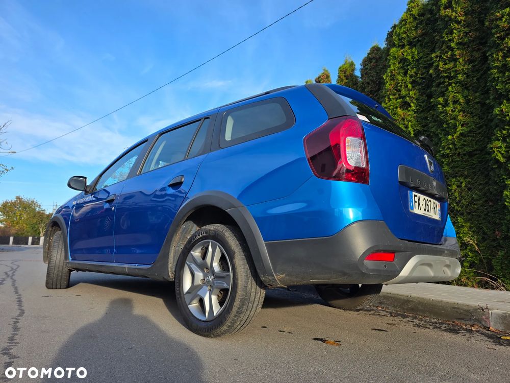 Dacia Logan TCe 90 (S&S) Stepway - 36