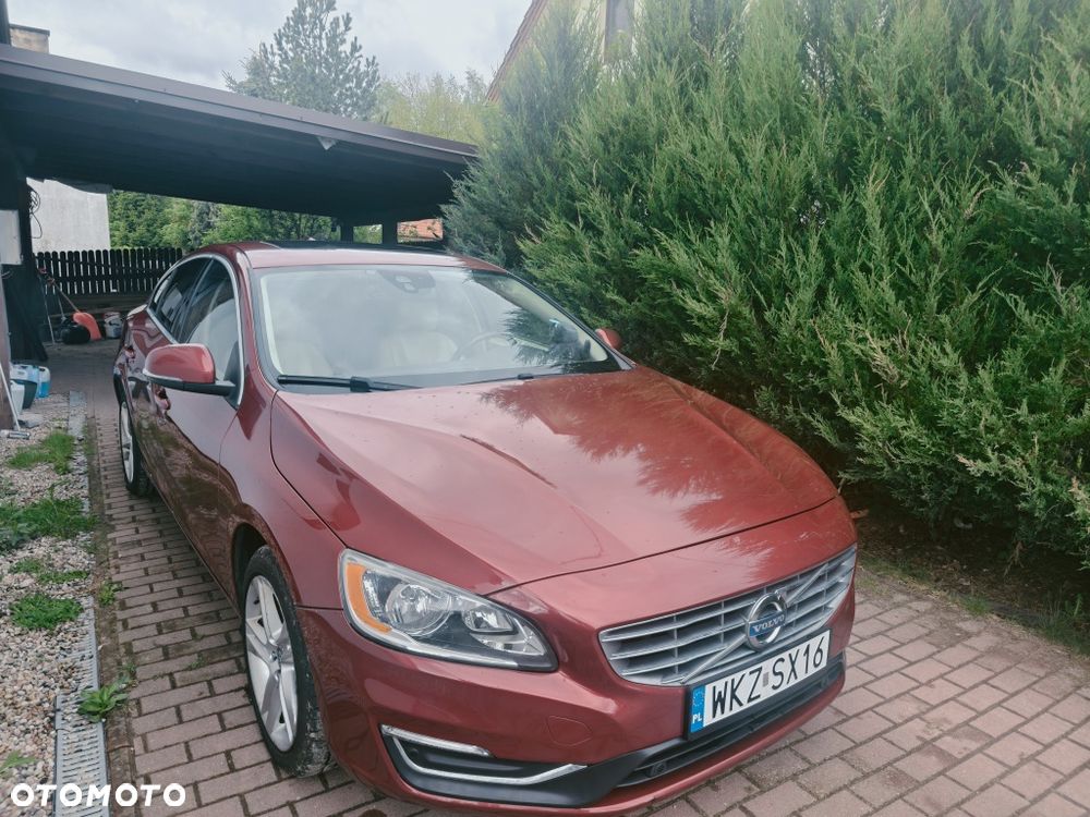 Volvo S60 - 1