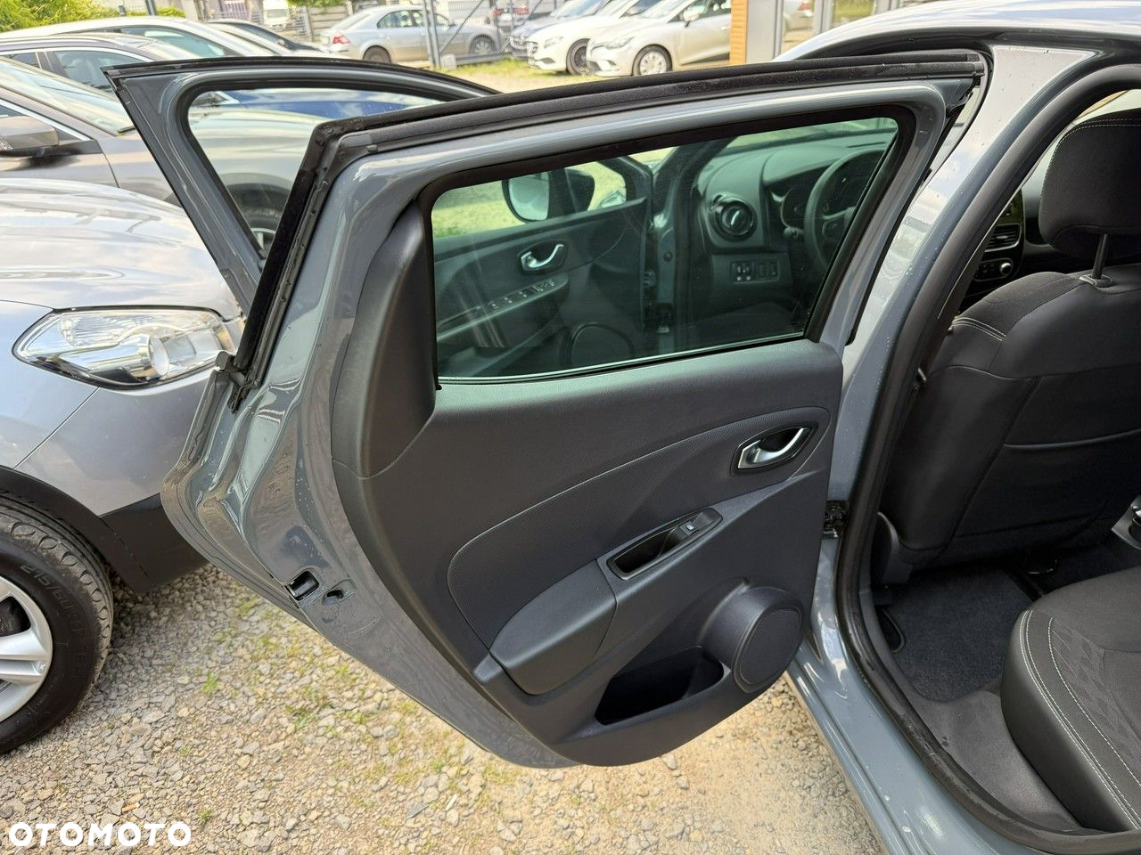 Renault Clio - 20