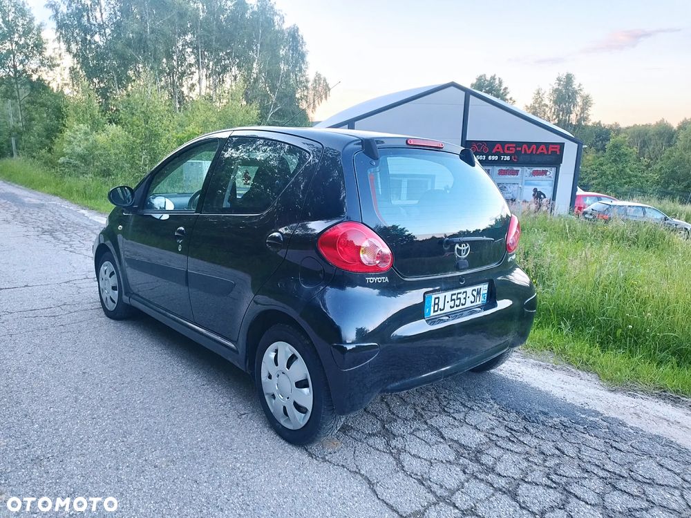 Toyota Aygo City - 4