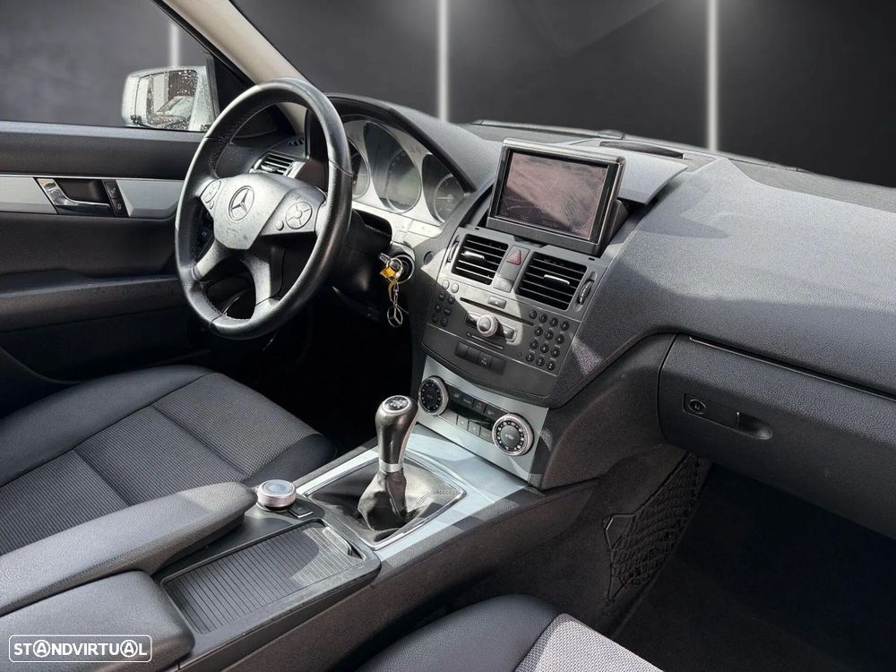 Mercedes-Benz C 220 CDI Avantgarde BlueEfficiency - 14