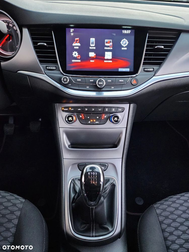 Opel Astra 1.4 Turbo Edition - 17