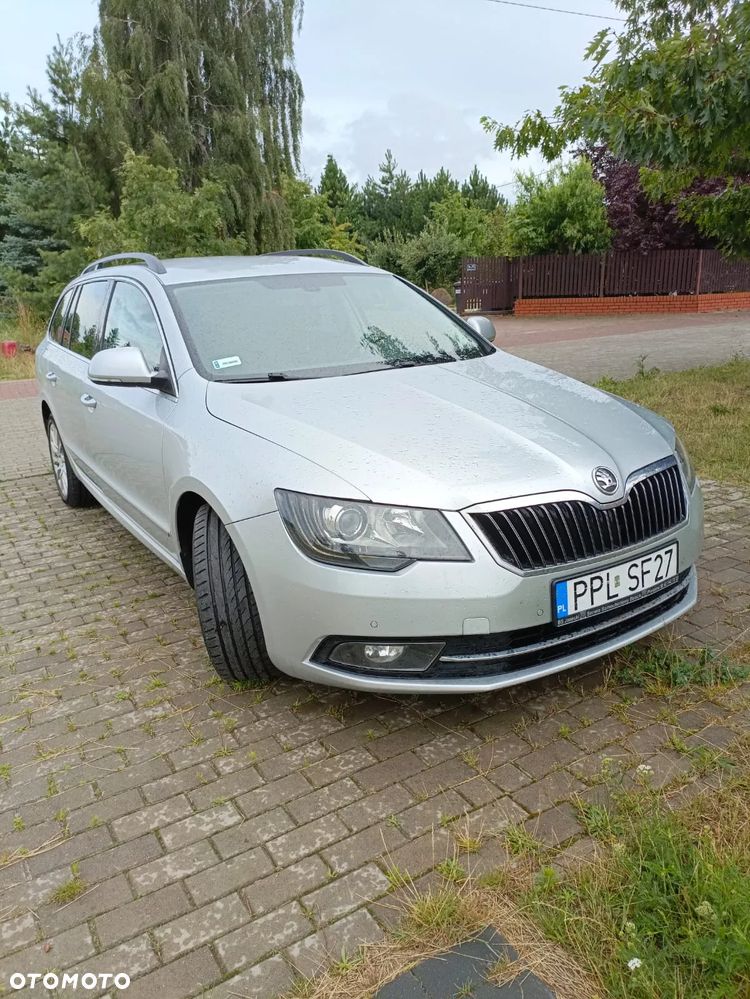 Skoda Superb 2.0 TDI Ambition DSG - 1