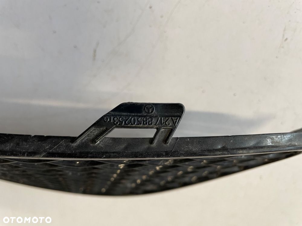 Prawa kratka zderzaka Mercedes 217 A 217 885 02 53 - 3