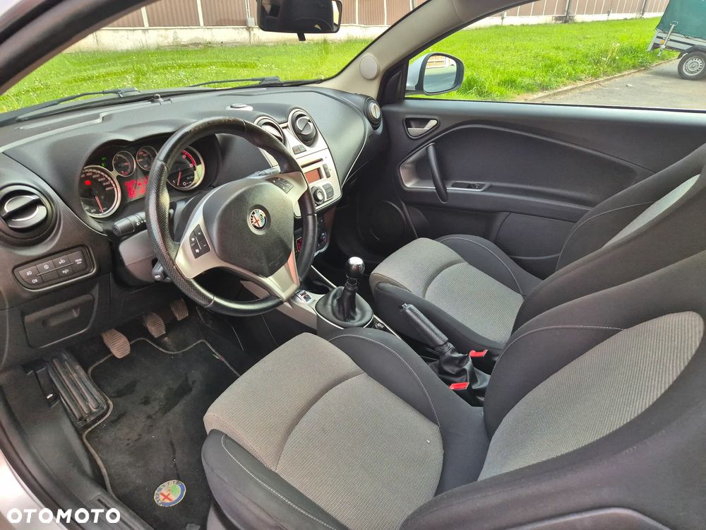 Alfa Romeo Mito - 7