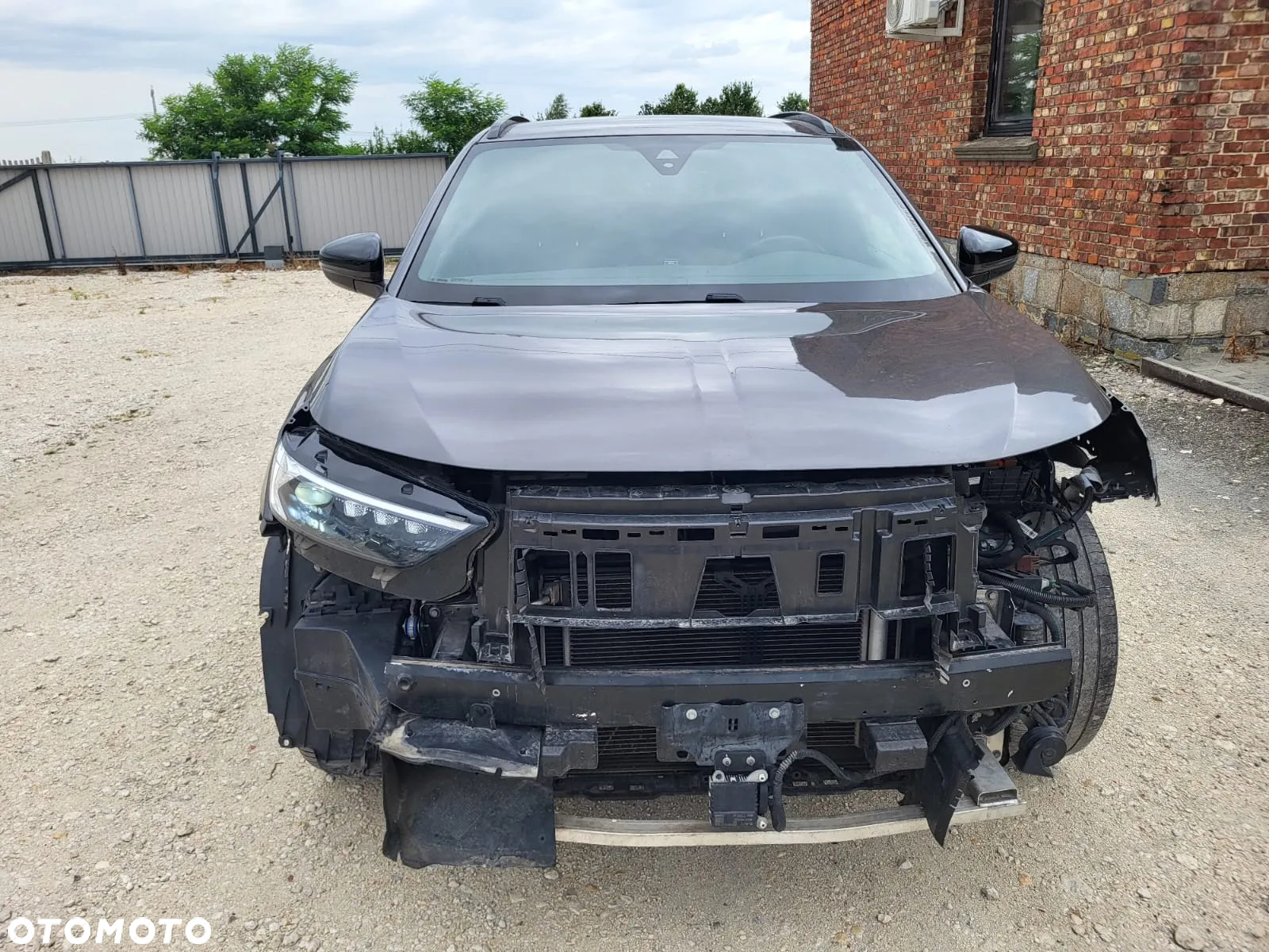 DS Automobiles DS 7 Crossback 1.5 BlueHDi Performance Line + - 3