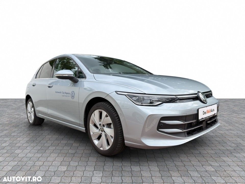 VOLKSWAGEN Golf 2026 — imagine 7