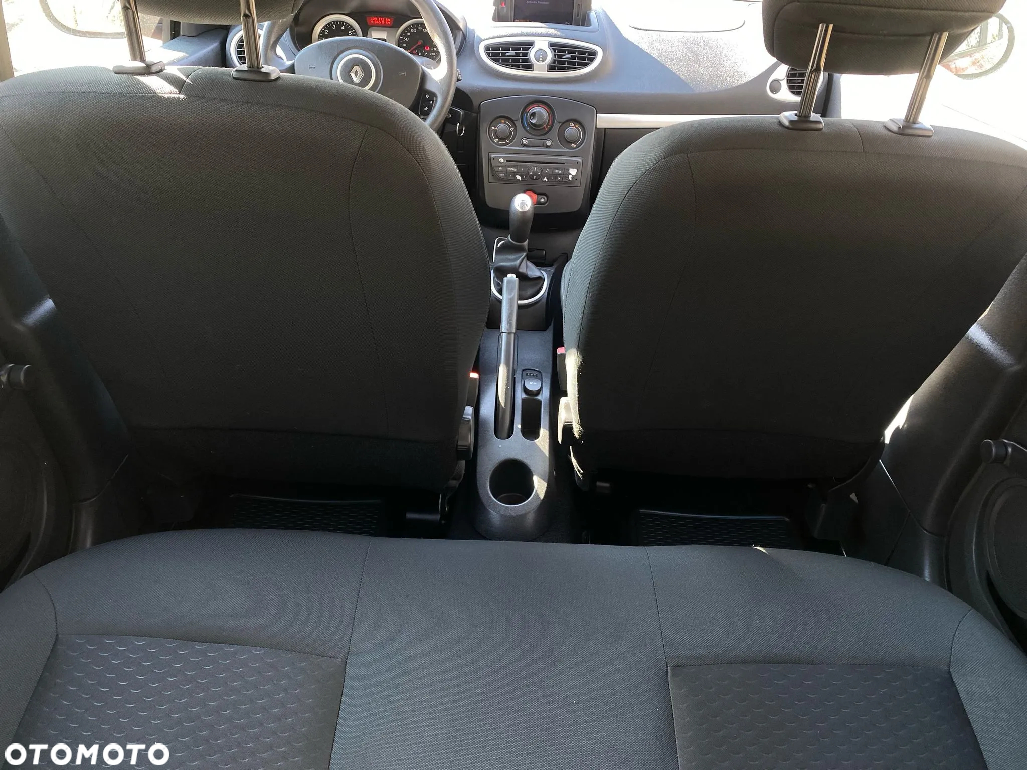 Renault Clio - 18