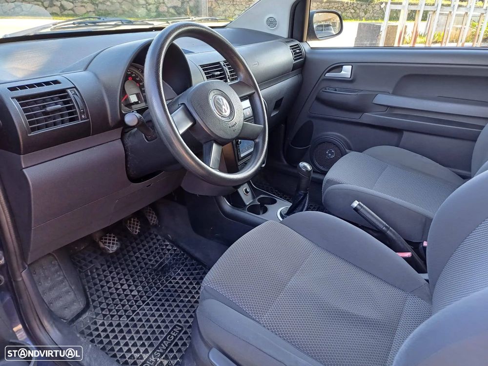 VW Fox 1.2 T.Riscas Pack Elements - 6