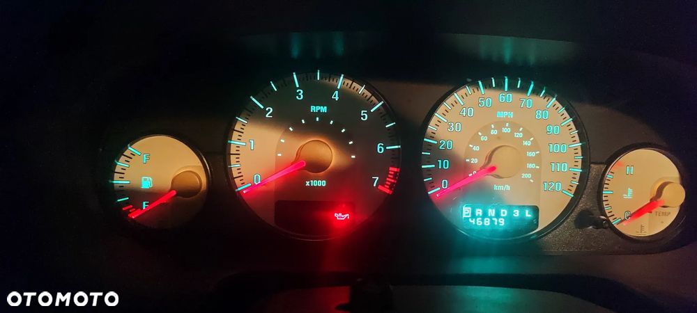 Dodge Stratus - 19